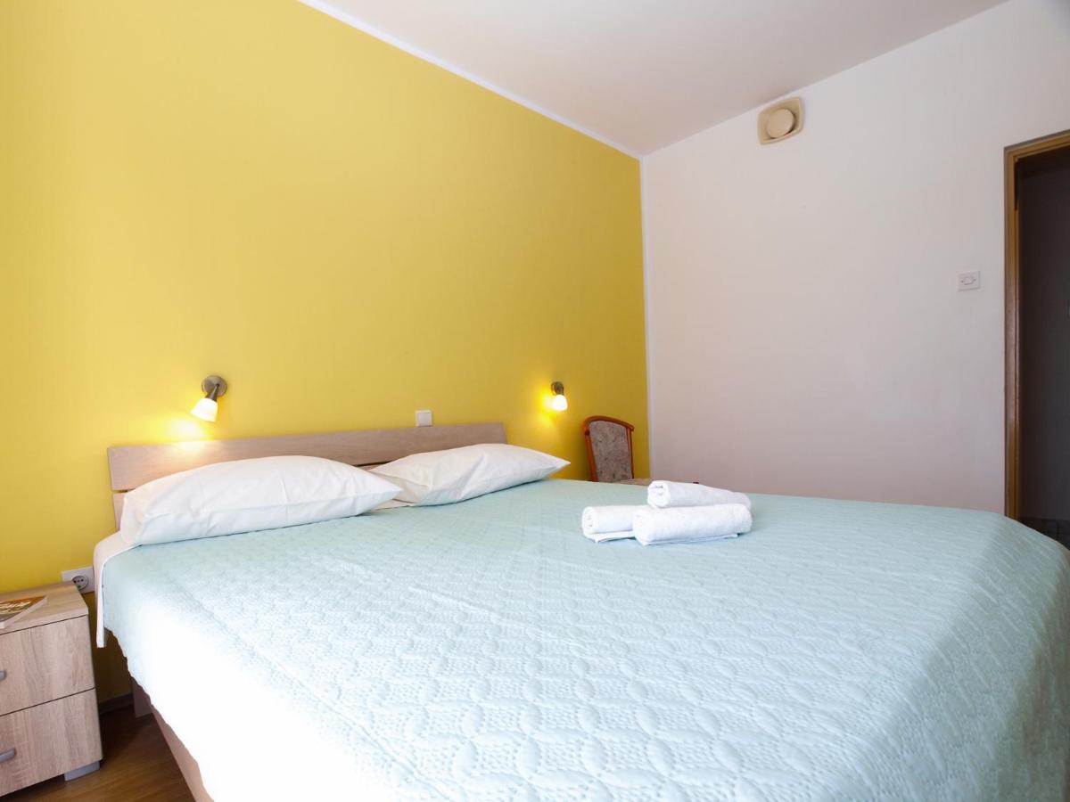 Apartments Biskupije 810 Medulin Eksteriør billede