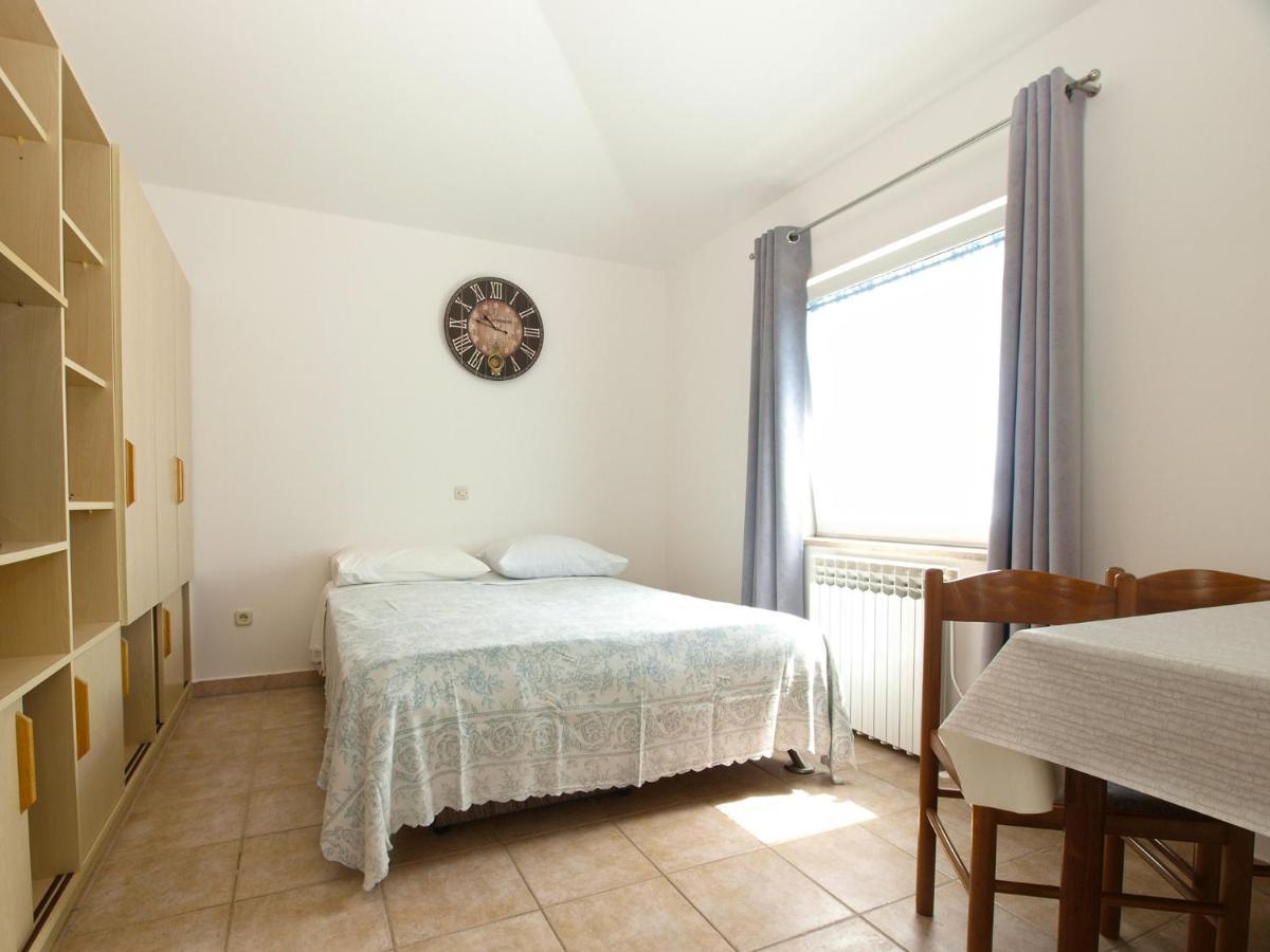 Apartments Biskupije 810 Medulin Eksteriør billede